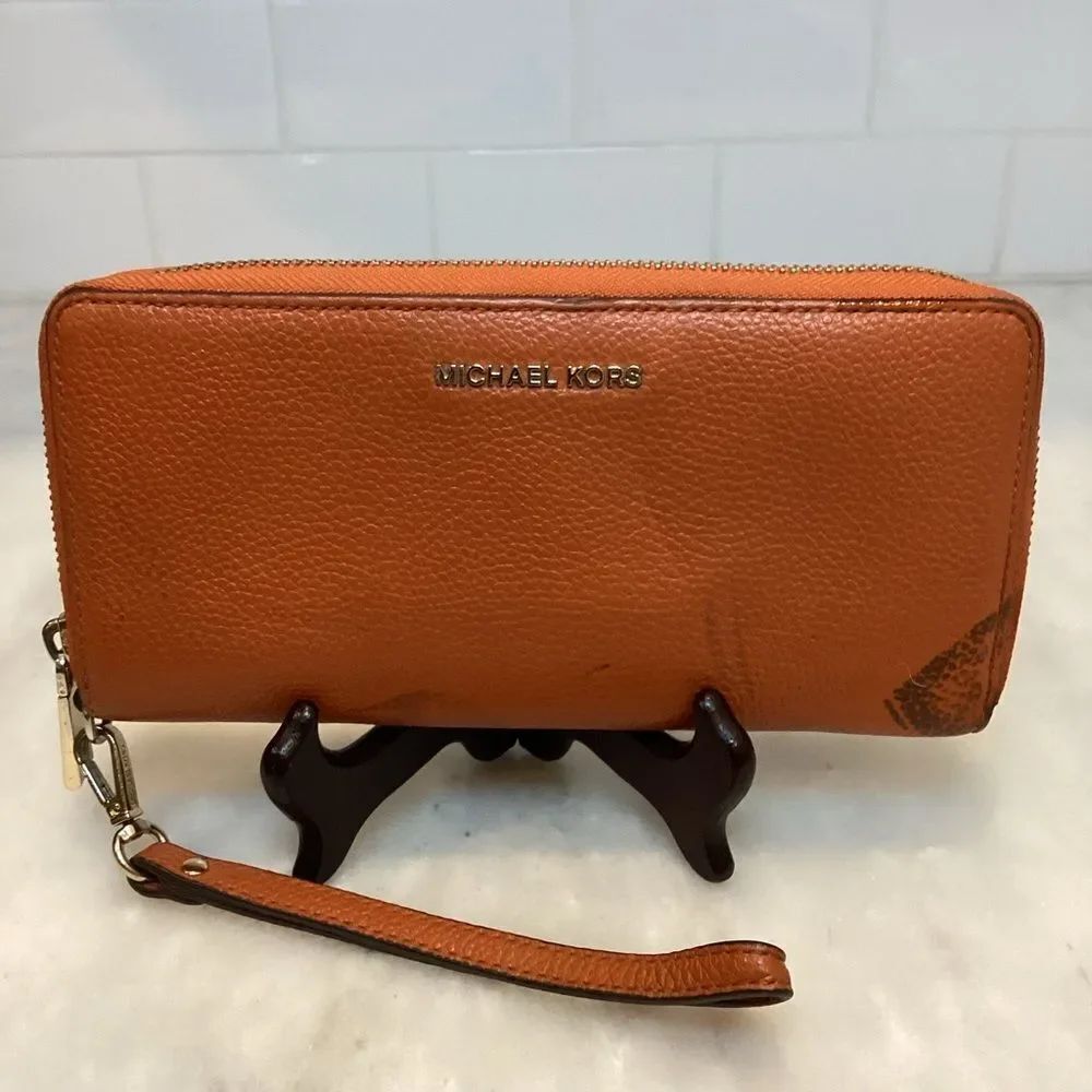 Michael Kors Wallet Leather Jet Set Full Zip Continental Pebbled Orange Wristlet